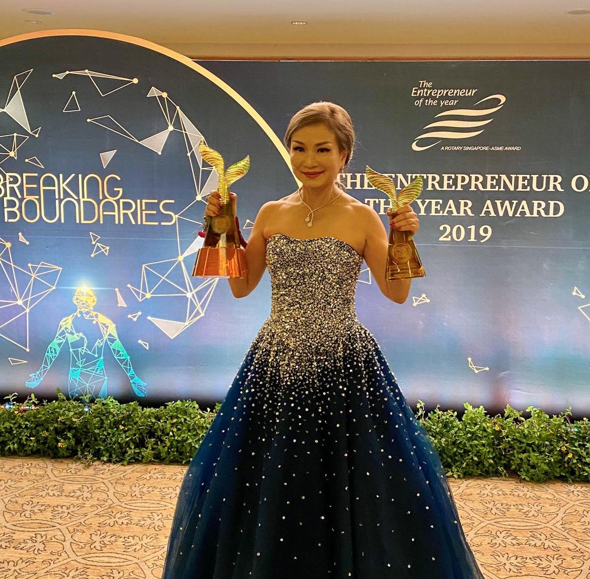 Winner of Entrepreneur of the Year Award 2019 Established Entrepreneur Category 