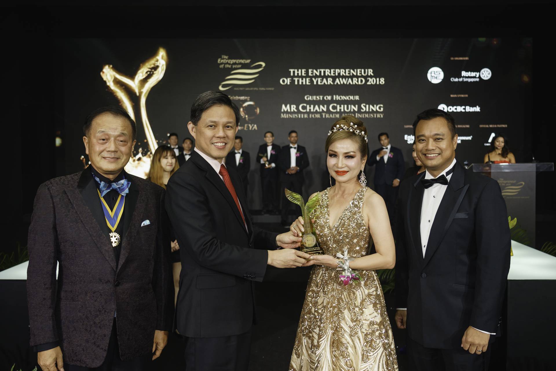 Winner of Entrepreneur of the Year Award 2018<br />
Established Entrepreneur Category and Social Contribution Award