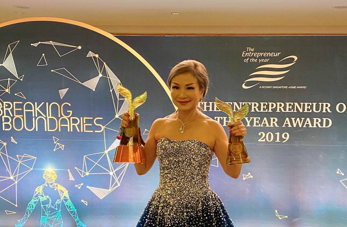 Winner of Entrepreneur of the Year Award 2019 Established Entrepreneur Category 